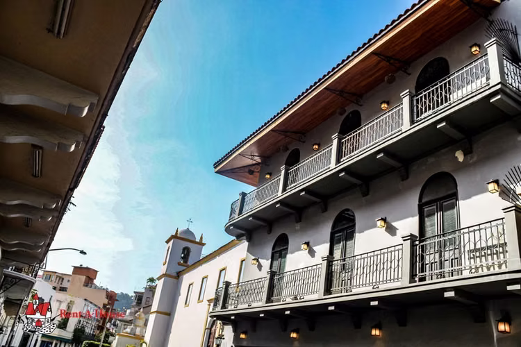 Local Comercial en Alquiler en Casco Antiguo YM