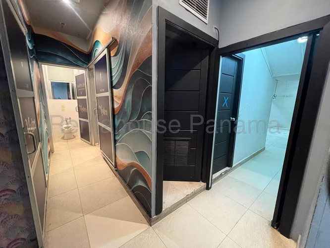 Alquiler de local comercial en Avenida Balboa AK