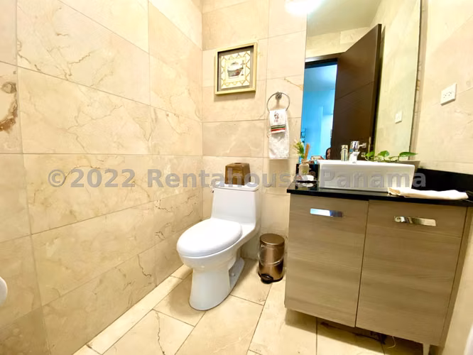 VENTA DE APARTAMENTO PUNTA PACIFICA GM