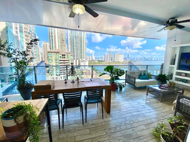 VENTA DE APARTAMENTO PUNTA PACIFICA GM