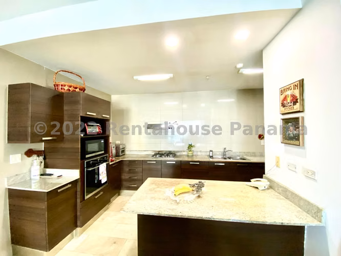 VENTA DE APARTAMENTO PUNTA PACIFICA GM