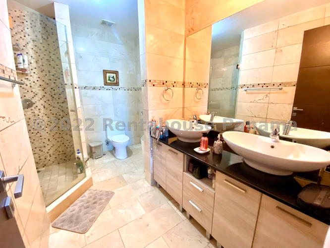 VENTA DE APARTAMENTO PUNTA PACIFICA GM