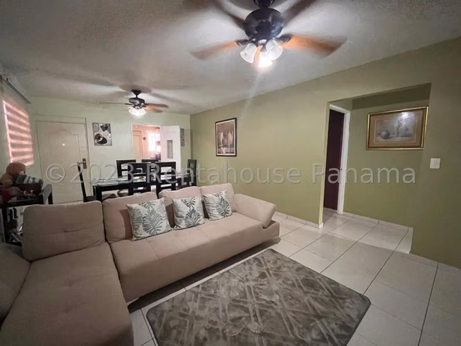 Casa en venta en Villa Zaita YM