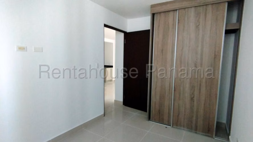 Apartamento en venta en Condado del Rey YM