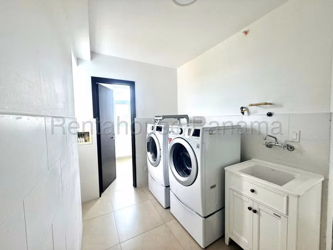 Venta de apartamento en Altos de Panama AK - Imagen 7