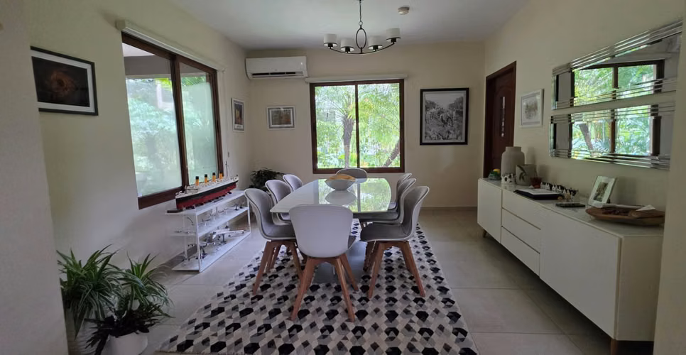 Venta Lujosa Casa En Senderos Camino de Cruces