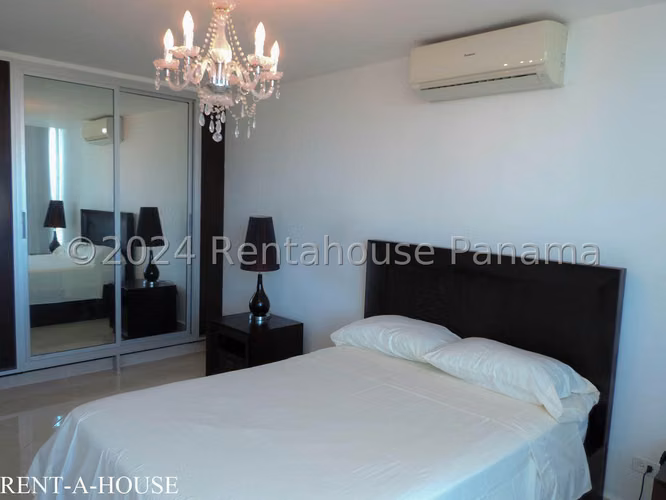 Se Vende Apartamento en Coronado YDU