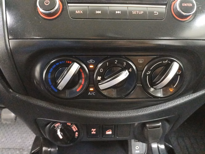 NISSAN NP300 FRONTIER - 2025 - PFNX - Automarket - Imagen 9