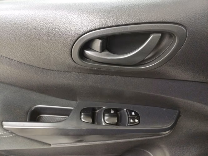 NISSAN NP300 FRONTIER - 2025 - PFNX - Automarket - Imagen 4