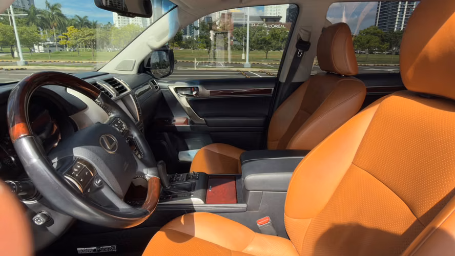 Lexus VX460 | perfecto estado | solo 74 mil kilometros  - Imagen 8
