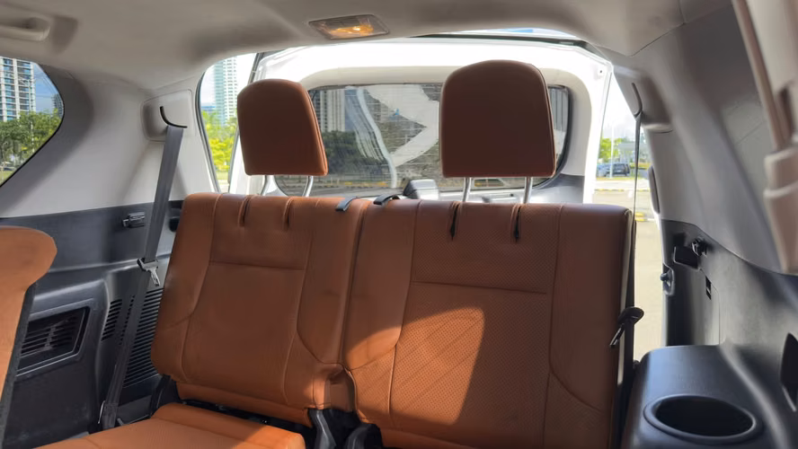Lexus VX460 | perfecto estado | solo 74 mil kilometros  - Imagen 15