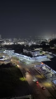 Alquilo Apto en piso alto con vista /Vía Cincuentenario - Imagen 5