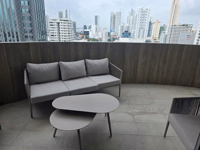 San Francisco | 215m² | 3 Rec + CBE | Vista al Mar | linea blanca