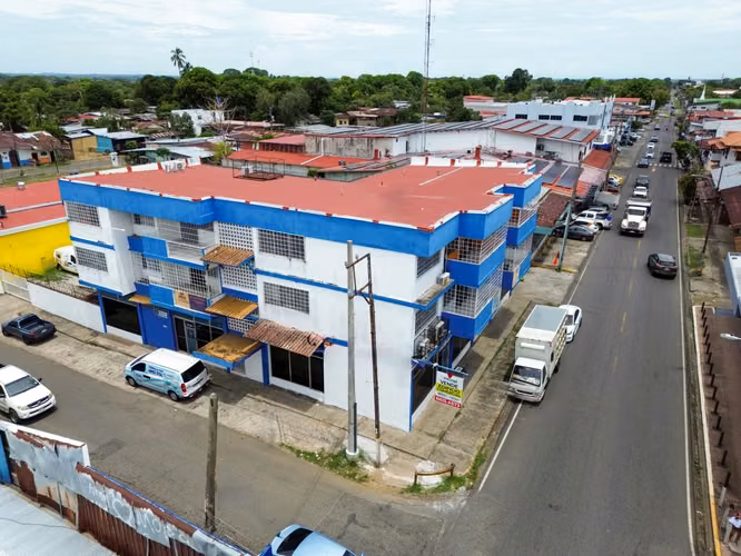 Venta de edificio comercial en David Chiriquí (NEGOCIABLE)