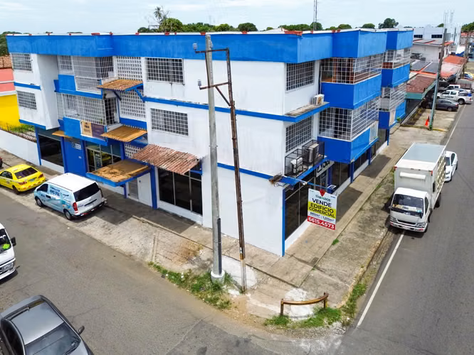 Venta de edificio comercial en David Chiriquí (NEGOCIABLE)