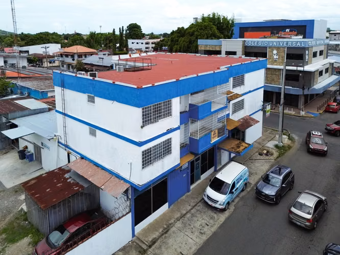 Venta de edificio comercial en David Chiriquí (NEGOCIABLE)