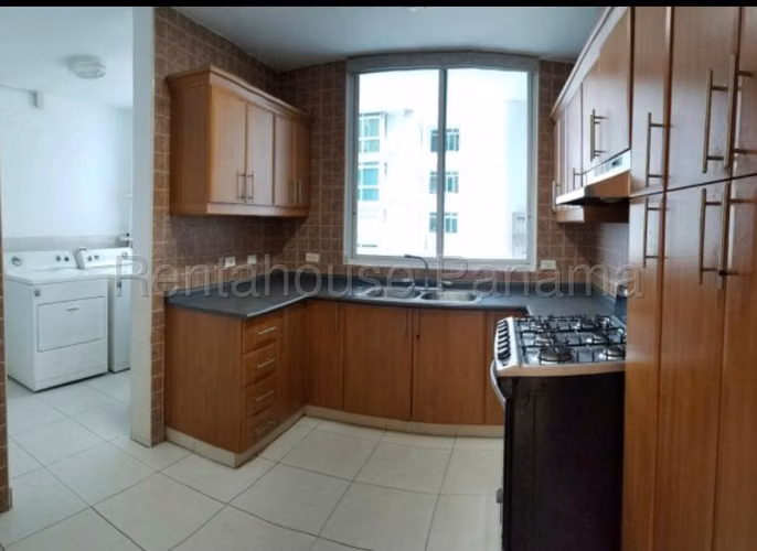 MB25-6637 Venta de Apartamento en El Cangrejo Ph Mont Royale Solo Cliente Directo