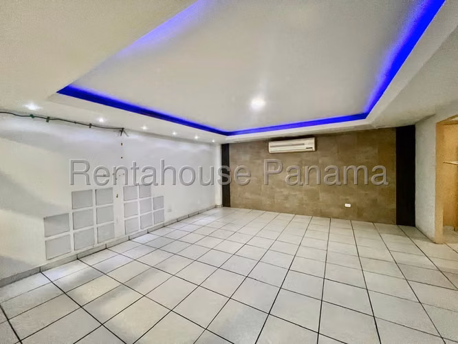 Vendo Casa en Condado del Rey OF 26-8565