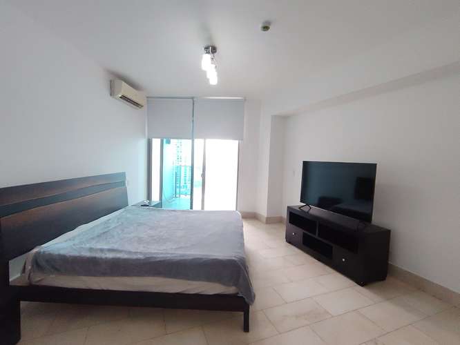 Lujo Frente al Mar en Grand Tower | Vista Panorámica | $348K
