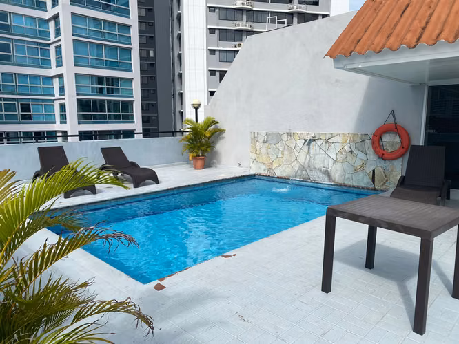 Hermoso Apartamento Remodelado en Marbella! PH Bahía Marbella! Full Amoblado!