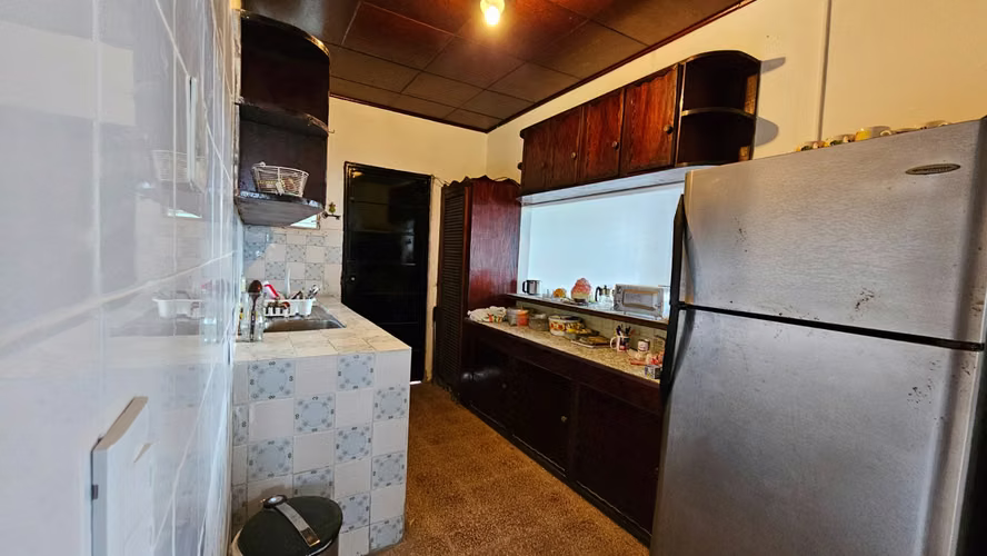 Casa a la venta en Pedregal, Panamá. Con amplio terreno, anexo independiente y excelente ubicación - Imagen 7
