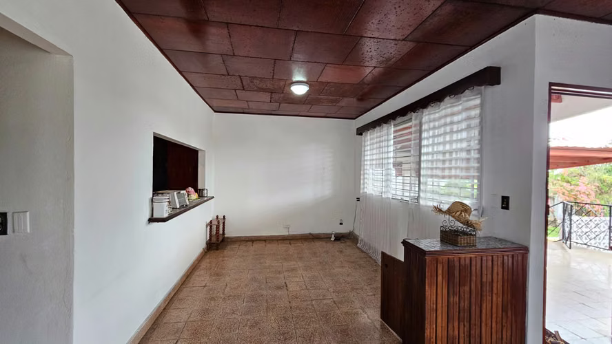 Casa a la venta en Pedregal, Panamá. Con amplio terreno, anexo independiente y excelente ubicación - Imagen 6