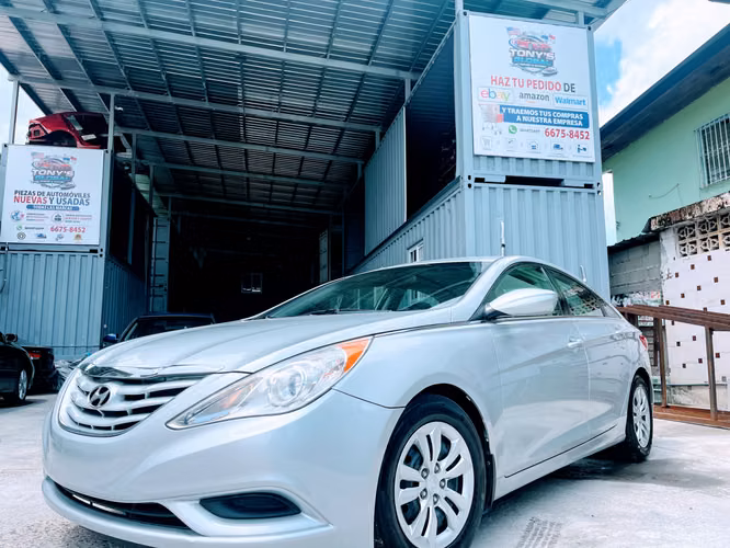 HYUNDAI SONATA 2012