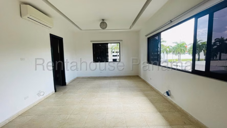 LGU-Venta de casa en Costa del Este, Paseo del Parque. - Imagen 13