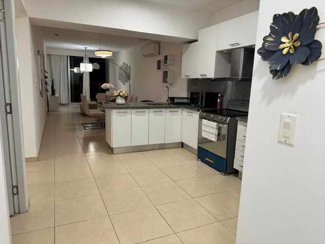 VENTA APARTAMENTO AVENIDA BALBOA 125M2 PH WHITE TC