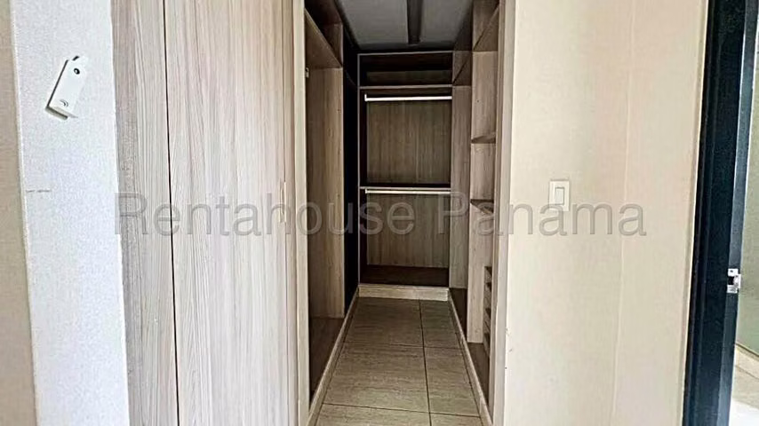Venta Nativa Panama Pacifico 26YCG8593
