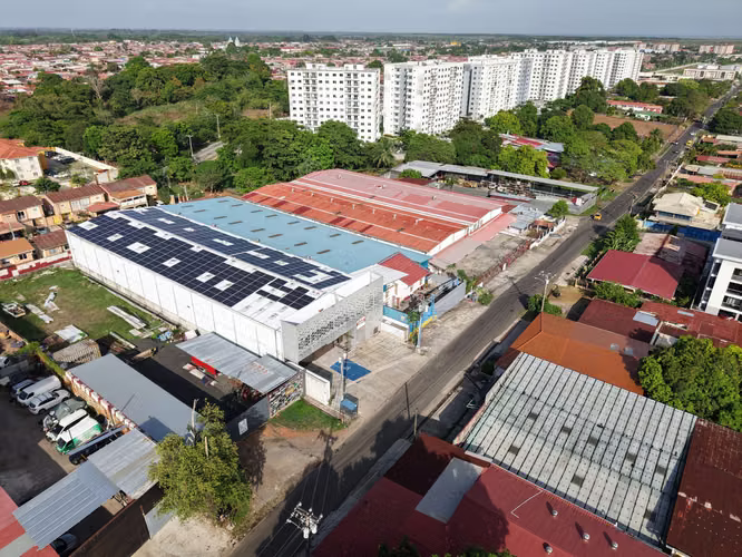 Se Vende Galera en Villa de las Acacias con sistema solar incluido