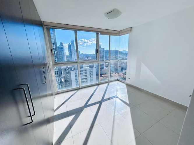 VENDO BELLA VISTA, PH BELLE VIEW, 3 REC, 2 BAN, 2 PARKING, DEP