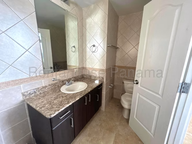 Se Vende Apartamento en Playa Blanca MDV26-6061