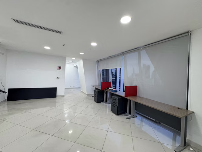 Venta de oficina amoblada en Obarrio