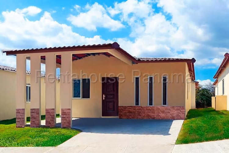 House for Sale in San Carlos YDU