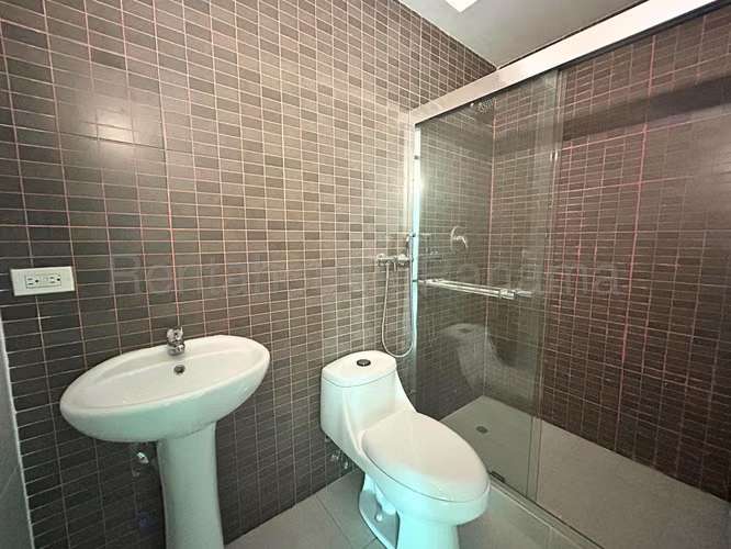 Se Vende Apartamento en El Carmen YDU