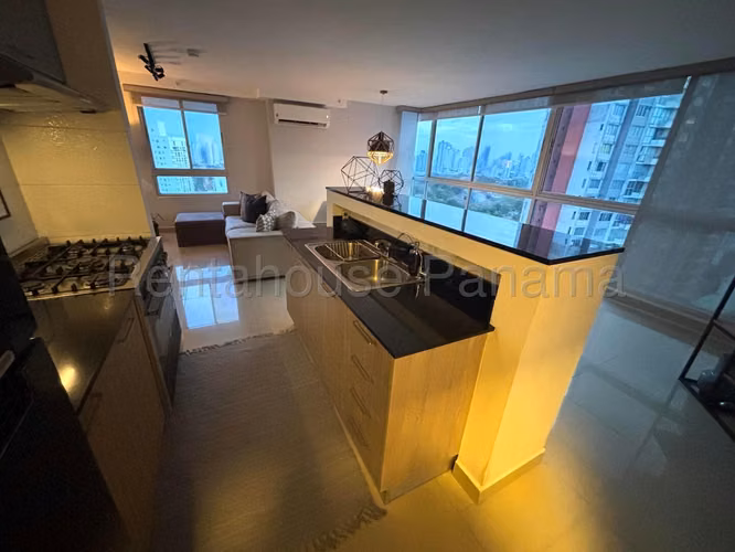 Se Vende Apartamento en Carrasquilla VLU26-8601