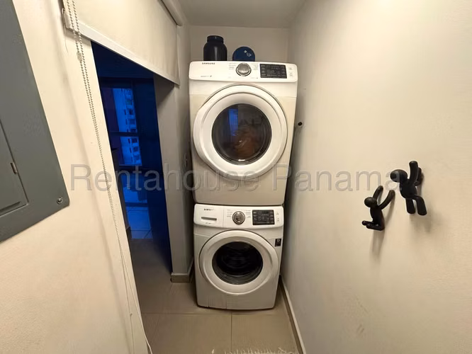 Se Vende Apartamento en Carrasquilla VLU26-8601