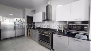 Apartamento en Venta en Costa del Este 26jack3024