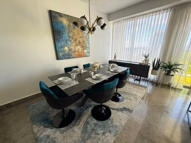 Alquiler de apartamento en Yoo Cinta Costera