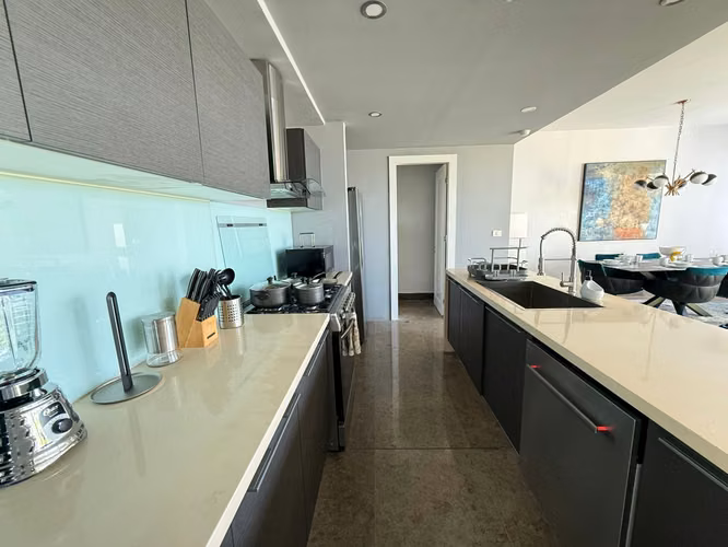 Alquiler de apartamento en Yoo Cinta Costera