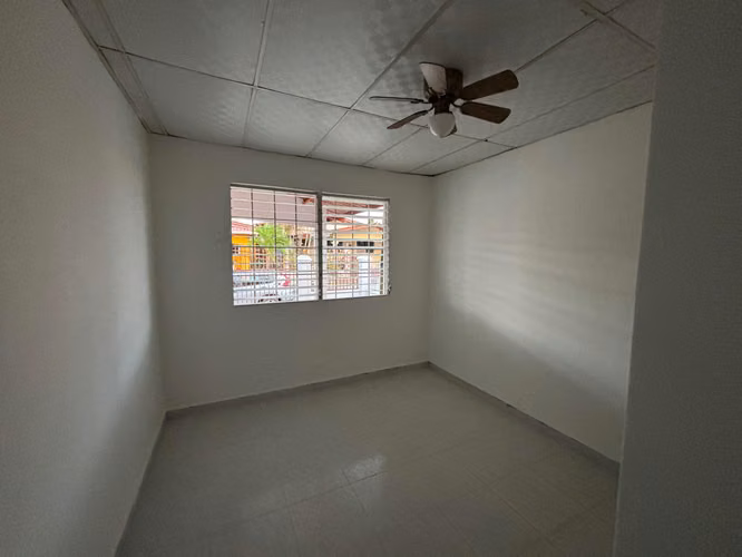 ALQUILER DE CASA EN BRISAS DEL GOLF