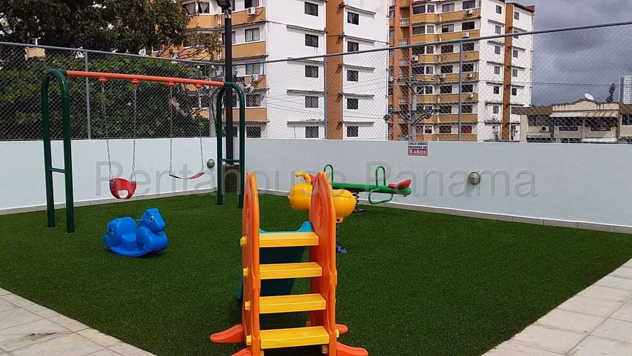 Apartamento en Venta en Parque Lefevre MPM 26-8567