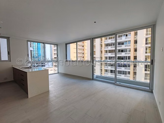 Alquiler de Apartamento en Obarrio Ph Urbana CCO