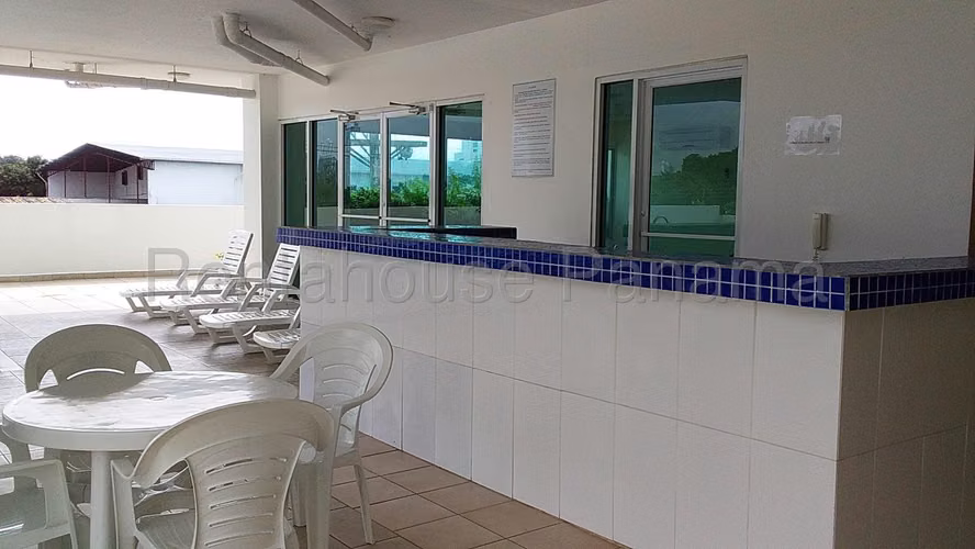 Venta de Apartamento en Parque Lefevre Ph Prisma CCO