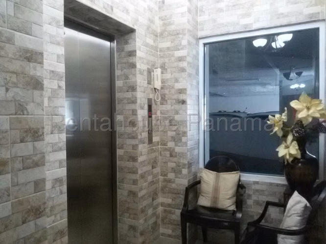 Venta de Apartamento en Parque Lefevre Ph Prisma CCO
