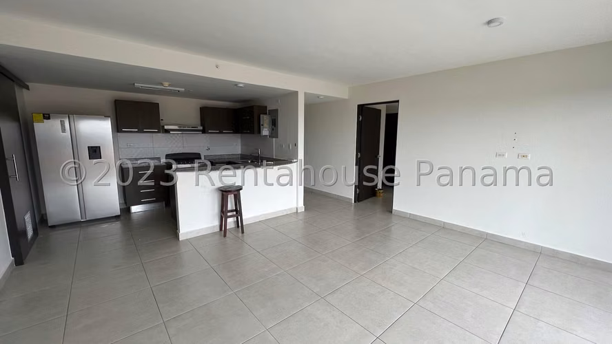 Alquilo Apartamento en Panama Pacifico woodlands midrise OF 26-7609