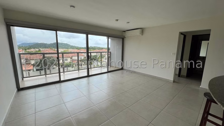 Alquilo Apartamento en Panama Pacifico woodlands midrise OF 26-7609