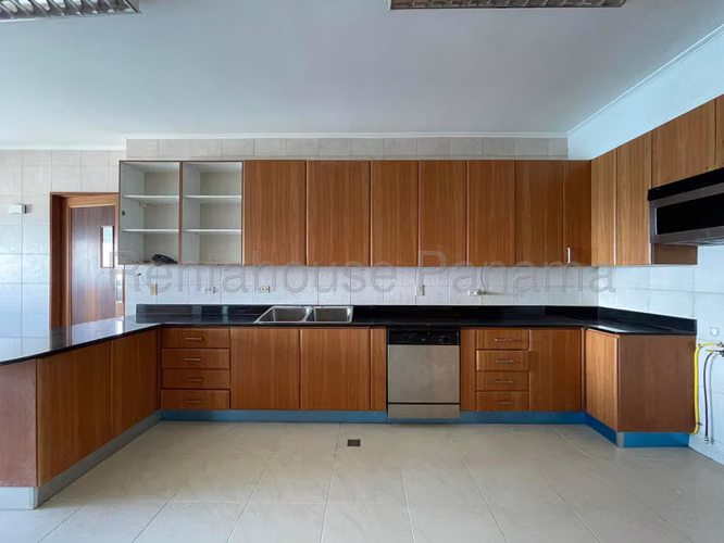 Vendo Apartamento en Paitilla peninsula OF 26-3521
