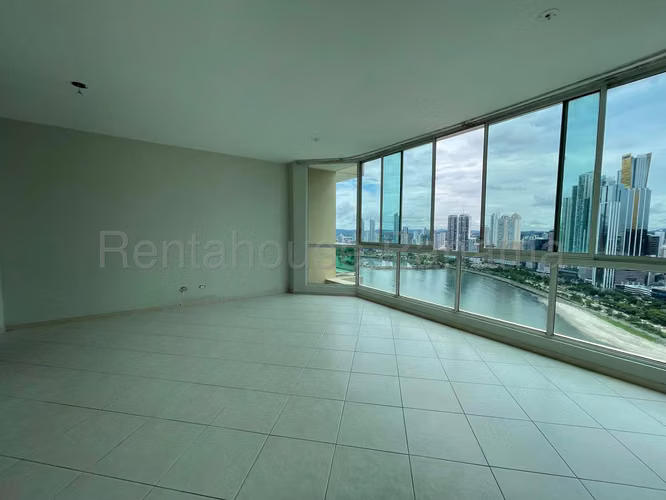 Vendo Apartamento en Paitilla peninsula OF 26-3521
